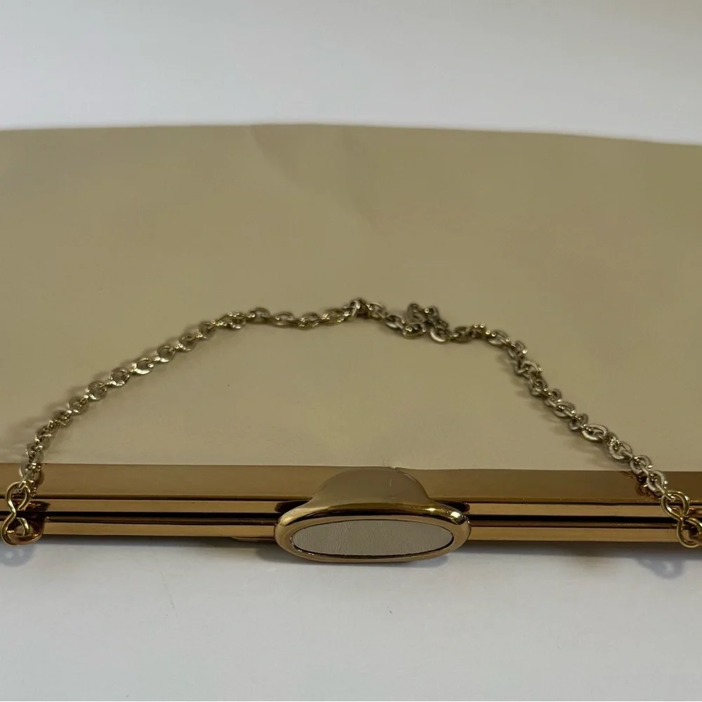 Etra 1960's Light Beige clutch VINTAGE